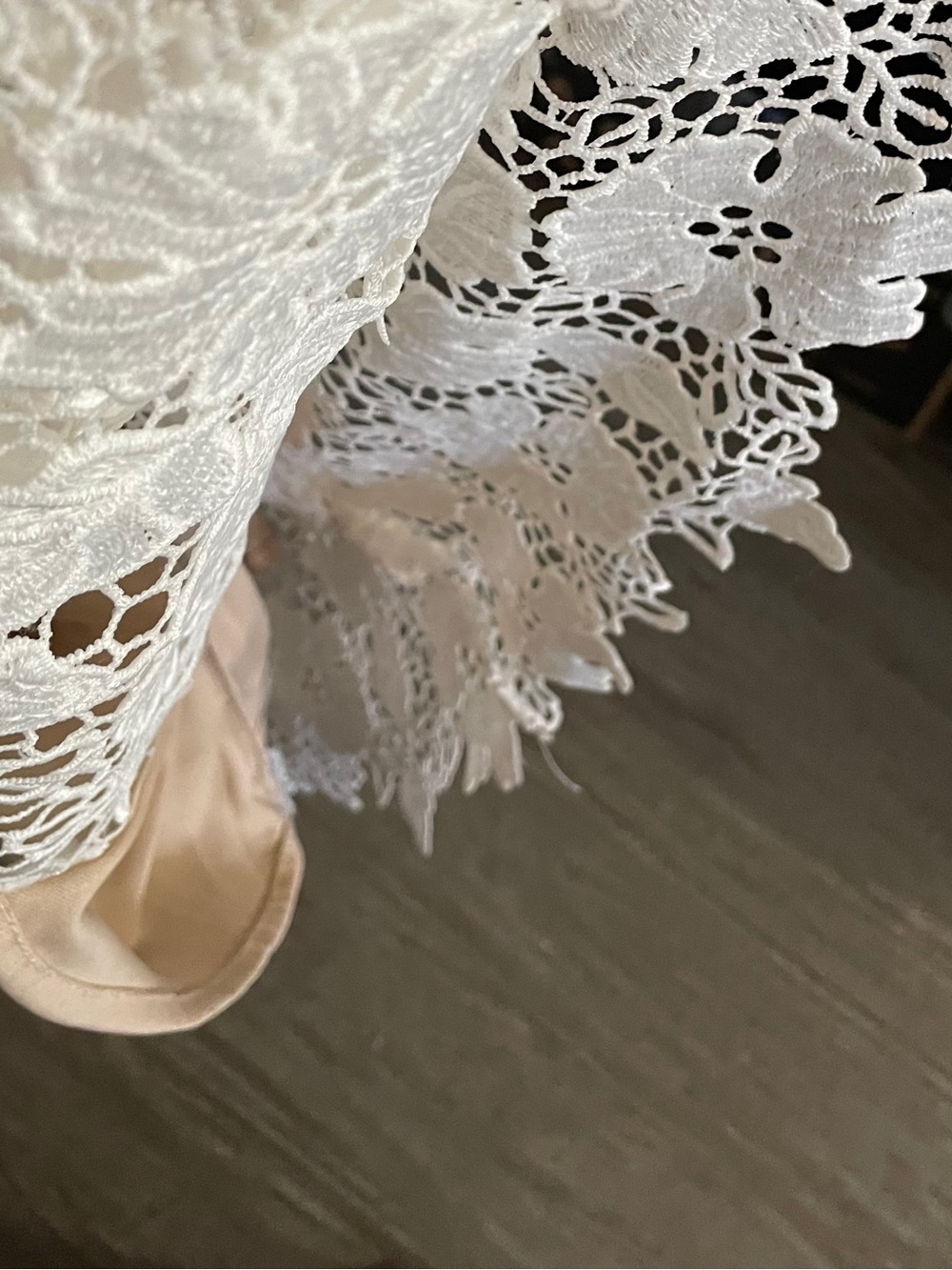 New, Amazon White Lace Overlay beige Slip Womens Dress size M maxi, form fitting - Picture 7 of 10